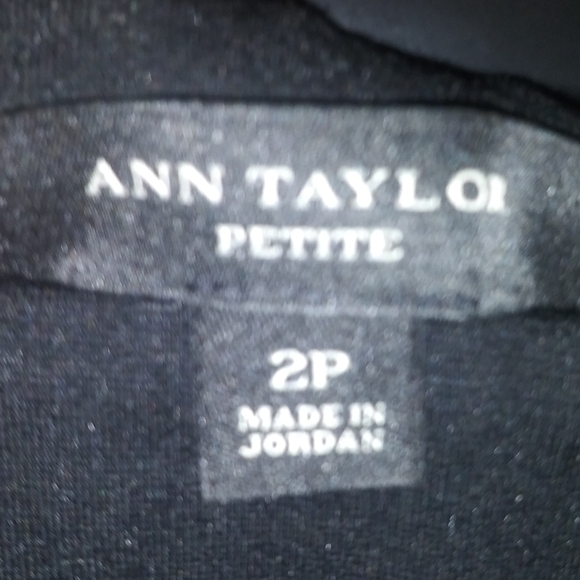 Womens Petite Black stretch dress pants by Ann Taylor sz.2P - Picture 2 of 2